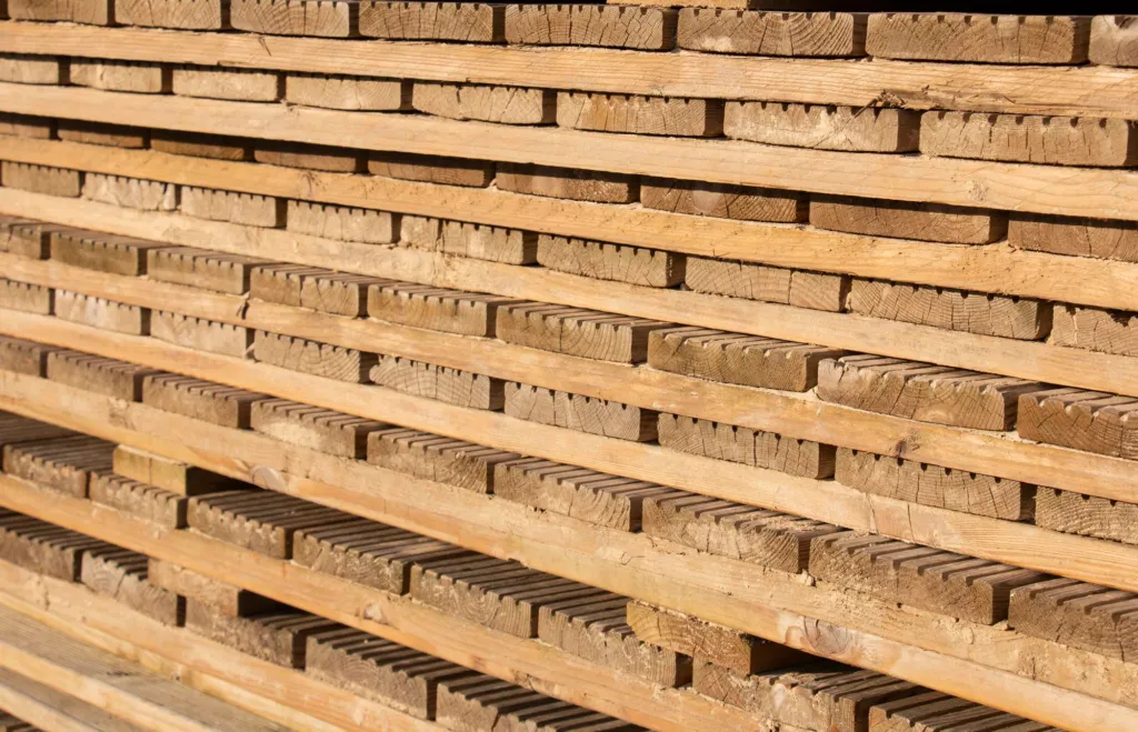 reciclado de tarimas de madera